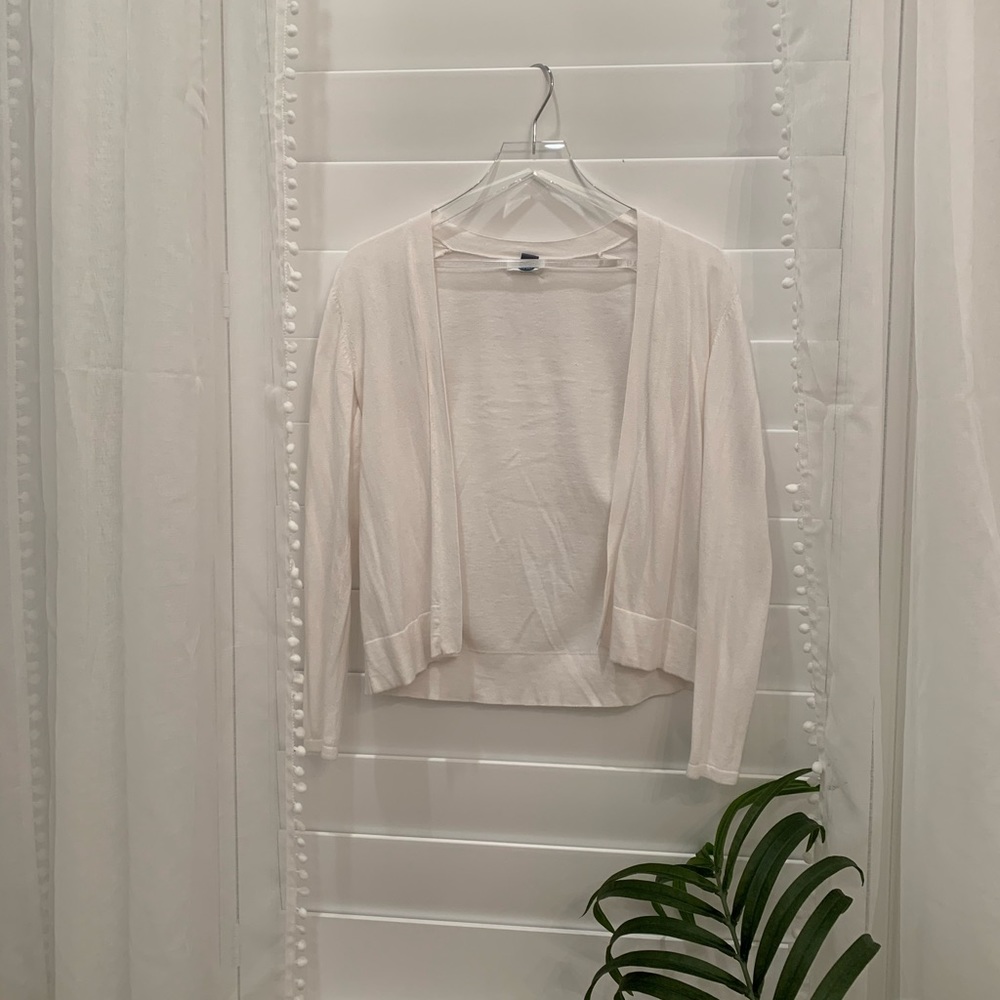 Old navy sweater